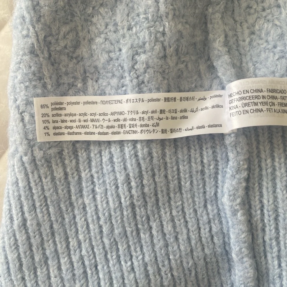 Zara Light Blue Cable Knit Sleeveless Sweater - Picture 6 of 8